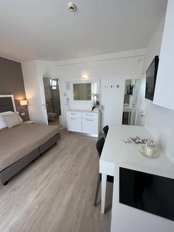 Apparthotel Ardea Riccione 0*,  Itália